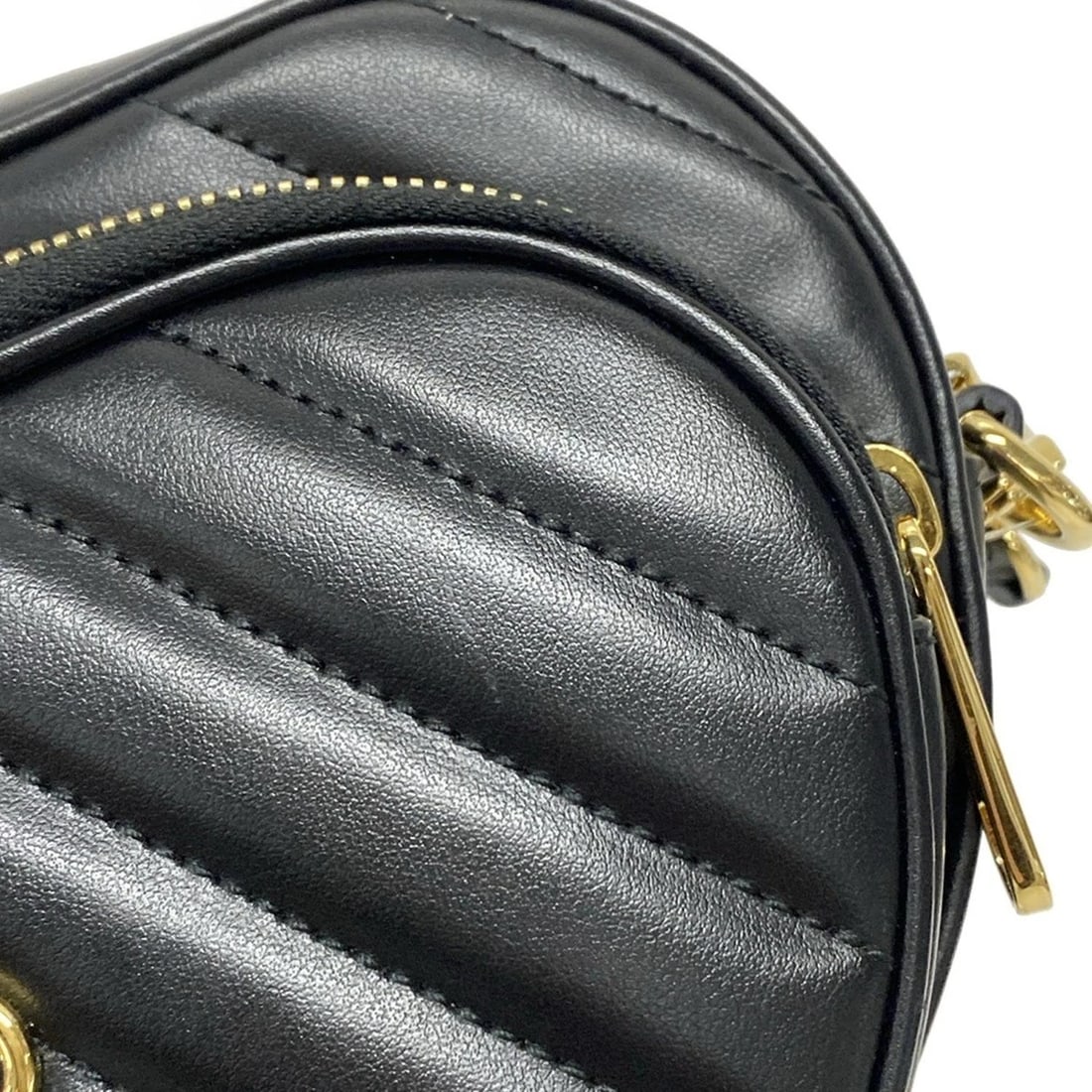 GUCCI INTERLOCKING G MINI HEART SHOULDER BAG - 10