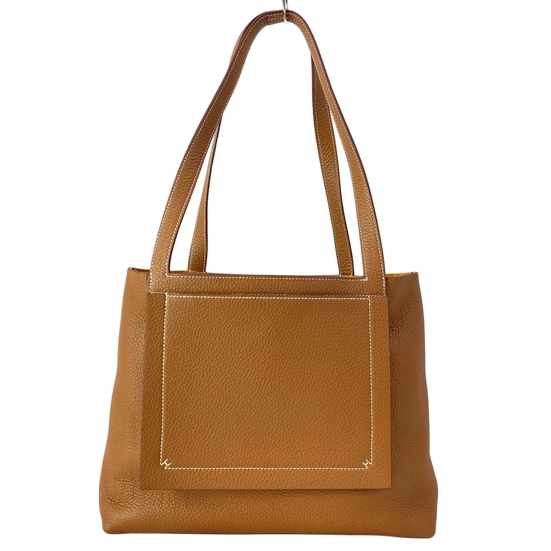 HERMES CABASSERIE 31 GOLD TAURILLON CLEMENCEB TOTE BAG: HERMES Cabasserie 31 Gold Taurillon ClemenceB Tote Bag Brand: HERMES Type/Style: Tote Bag Material: Exterior Material Taurillon Clemence Color: Exterior Color Gold Size: Height : 9.65 inch (24.5 cm) W