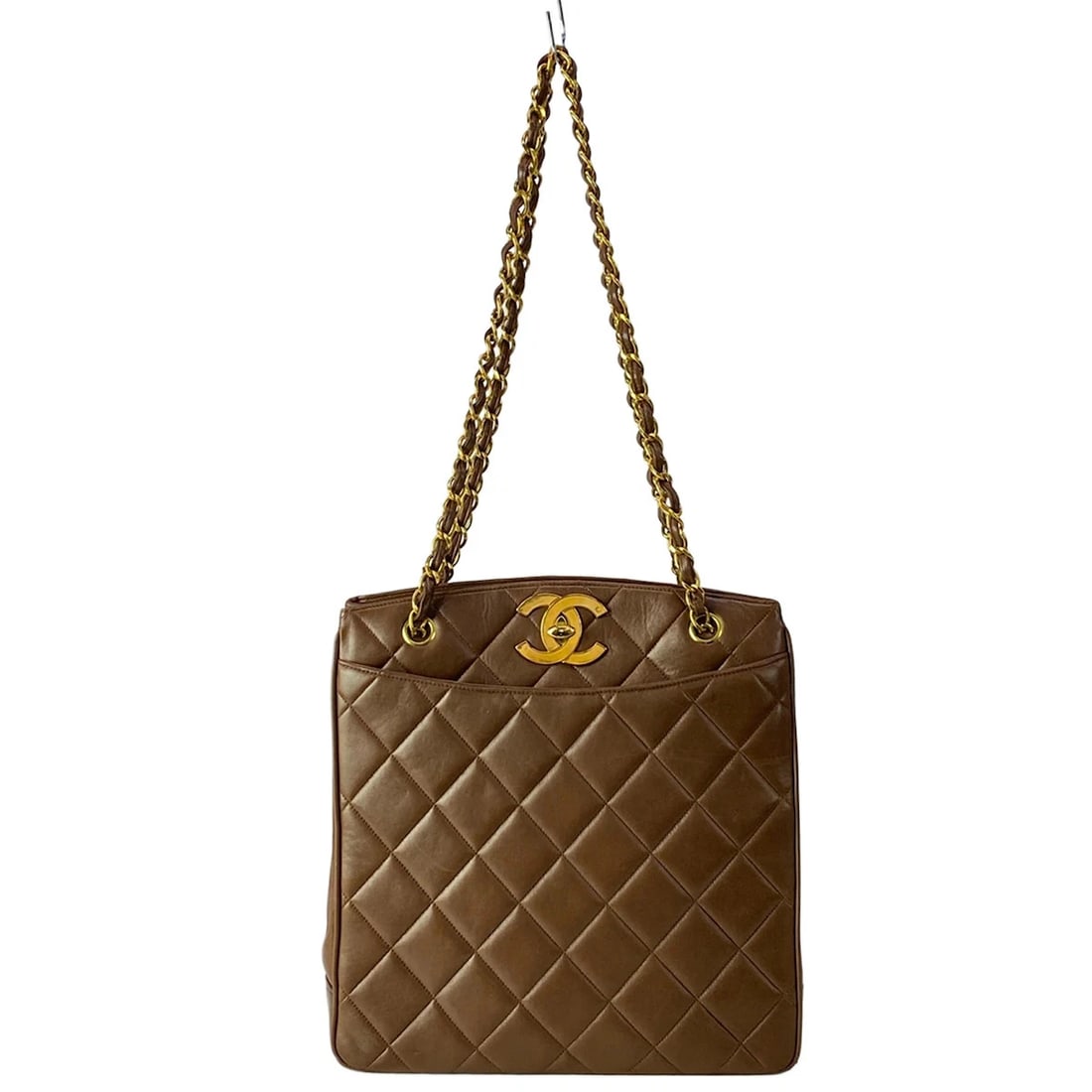CHANELDARK BROWN LAMBSKIN SHOULDER BAG: CHANELDark Brown Lambskin Shoulder Bag Brand: CHANEL Type/Style: Shoulder Bag Material: Exterior Material Lambskin Color: Exterior Color Dark Brown Size: Height : 11.81 inch" (30 cm) Width : 11.02 inc