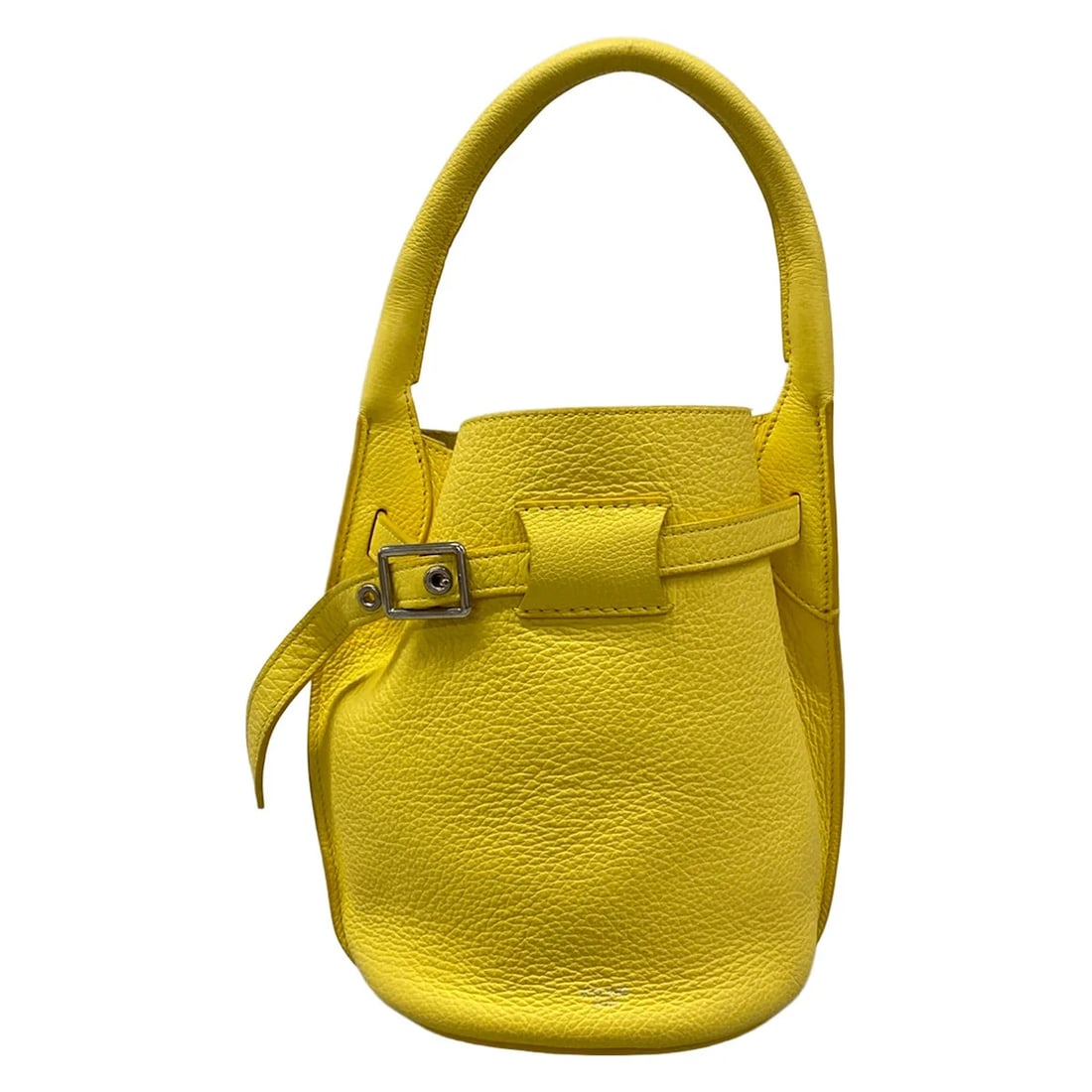 CELINE BIG BAG BUCKET NANO YELLOW LEATHER HANDBAG: CELINE Big bag Bucket nano Yellow Leather Handbag Brand: CELINE Type/Style: Handbag Material: Exterior Material Leather Color: Exterior Color Yellow Size: Height : 8.07 inch (20.5 cm) Width : 10.43 in