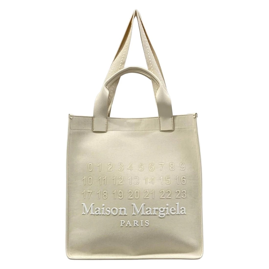 MAISON MARGIELA CREAM COTTON CANVASTOTE BAG: Maison Margiela Cream Cotton CanvasTote Bag Brand: Maison Margiela Type/Style: Tote Bag Material: Exterior Material Cotton, Canvas Color: Exterior Color Cream Size: Height : 15.75 inch (40 cm) Width :