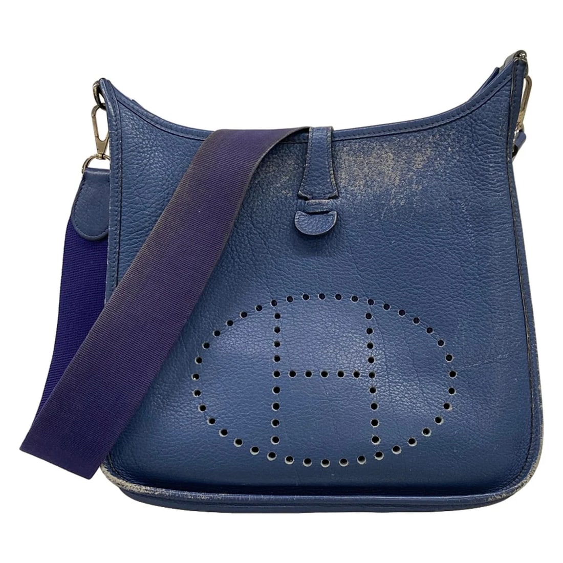HERMES EVELYNE PMBLUE TOGO SQUARE K SHOULDER BAG: HERMES Evelyne PMBlue Togo square K Shoulder Bag Brand: HERMES Type/Style: Shoulder Bag Material: Exterior Material Togo Color: Exterior Color Blue Size: Height : 11.02 inch (28 cm) Width : 11.42 inch