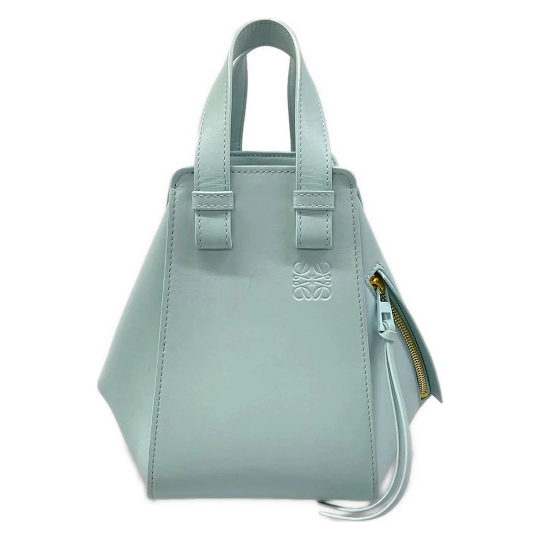 LOEWE HAMMOCK BAG COMPACTLIGHT BLUE CALF SKIN TOTE BAG: LOEWE Hammock Bag CompactLight Blue Calf Skin Tote Bag Brand: LOEWE Type/Style: Tote Bag Material: Exterior Material Calf Skin Color: Exterior Color Light Blue Size: Height : 8.27 inch (21 cm) Width :