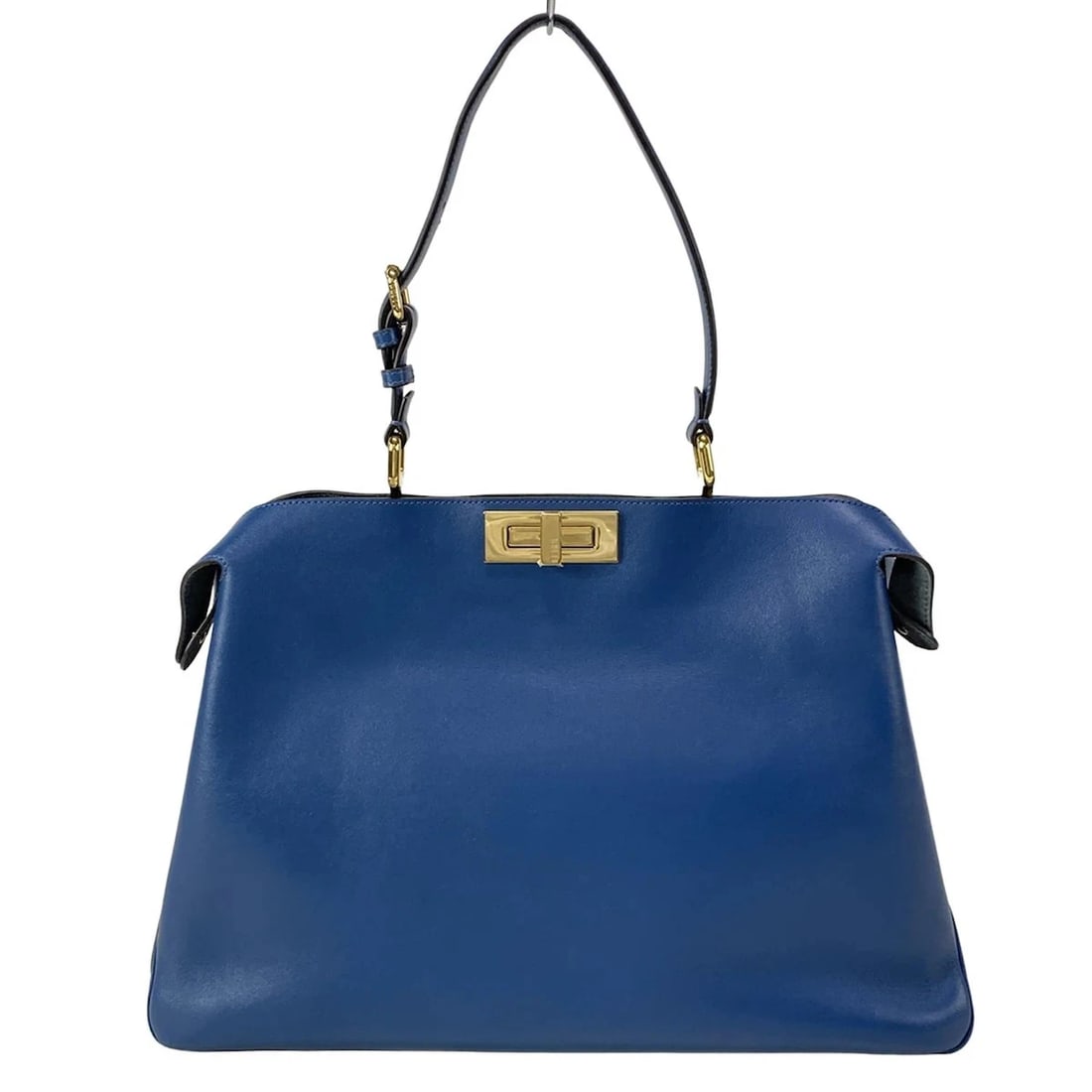 FENDI PEEKABOO SOFT LARGE BLUE LEATHER HANDBAG: FENDI Peekaboo Soft Large Blue Leather Handbag Brand: FENDI Type/Style: Handbag Material: Exterior Material Leather Color: Exterior Color Blue Size: Height : 10.83 inch (27.5 cm) Width : 15.75 inch (4