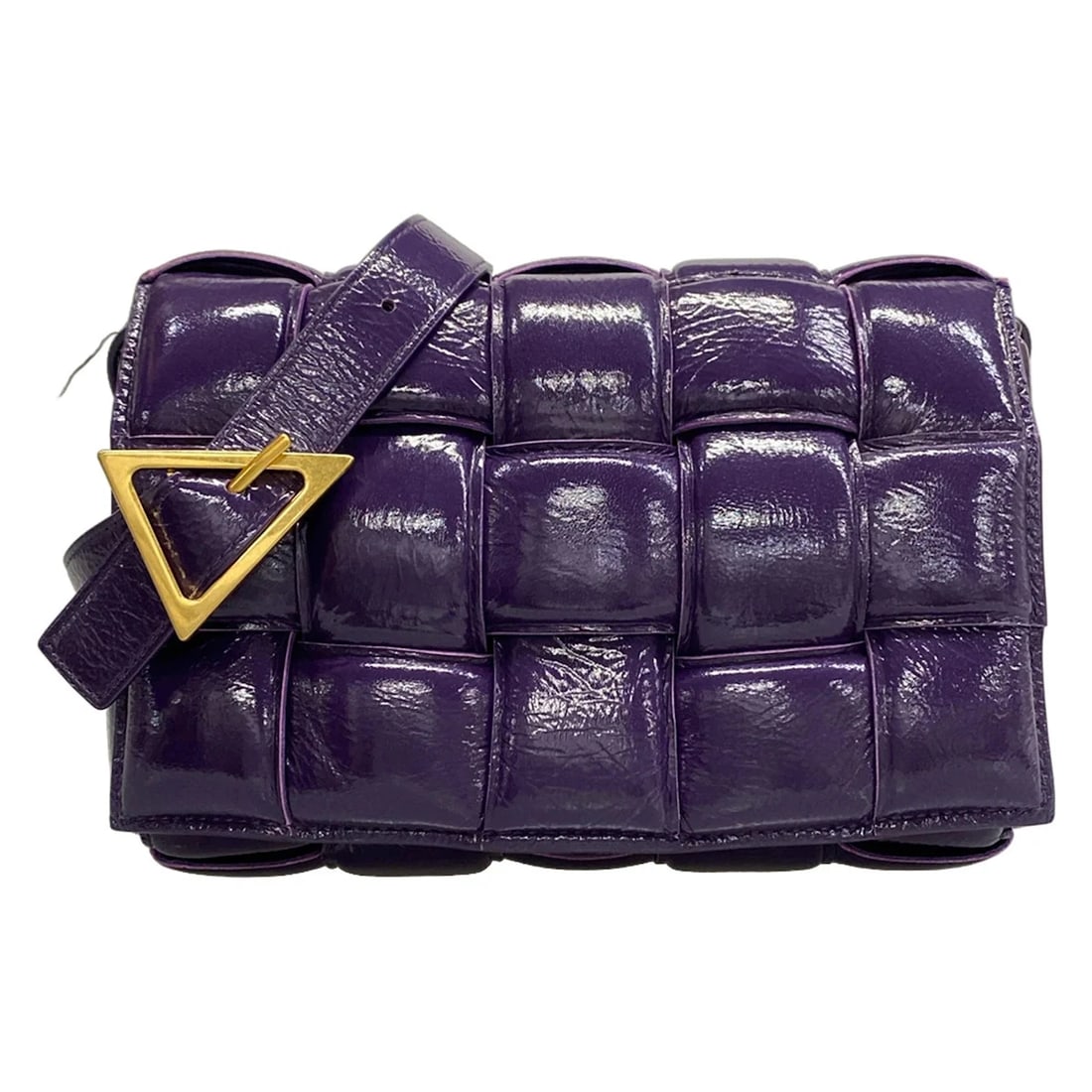 BOTTEGA VENETA PURPLE PATENT LEATHER SHOULDER BAG: BOTTEGA VENETA Purple Patent Leather Shoulder Bag Brand: BOTTEGA VENETA Type/Style: Shoulder Bag Material: Exterior Material Patent Leather Color: Exterior Color Purple Size: Height : 6.89 inch (17.5 
