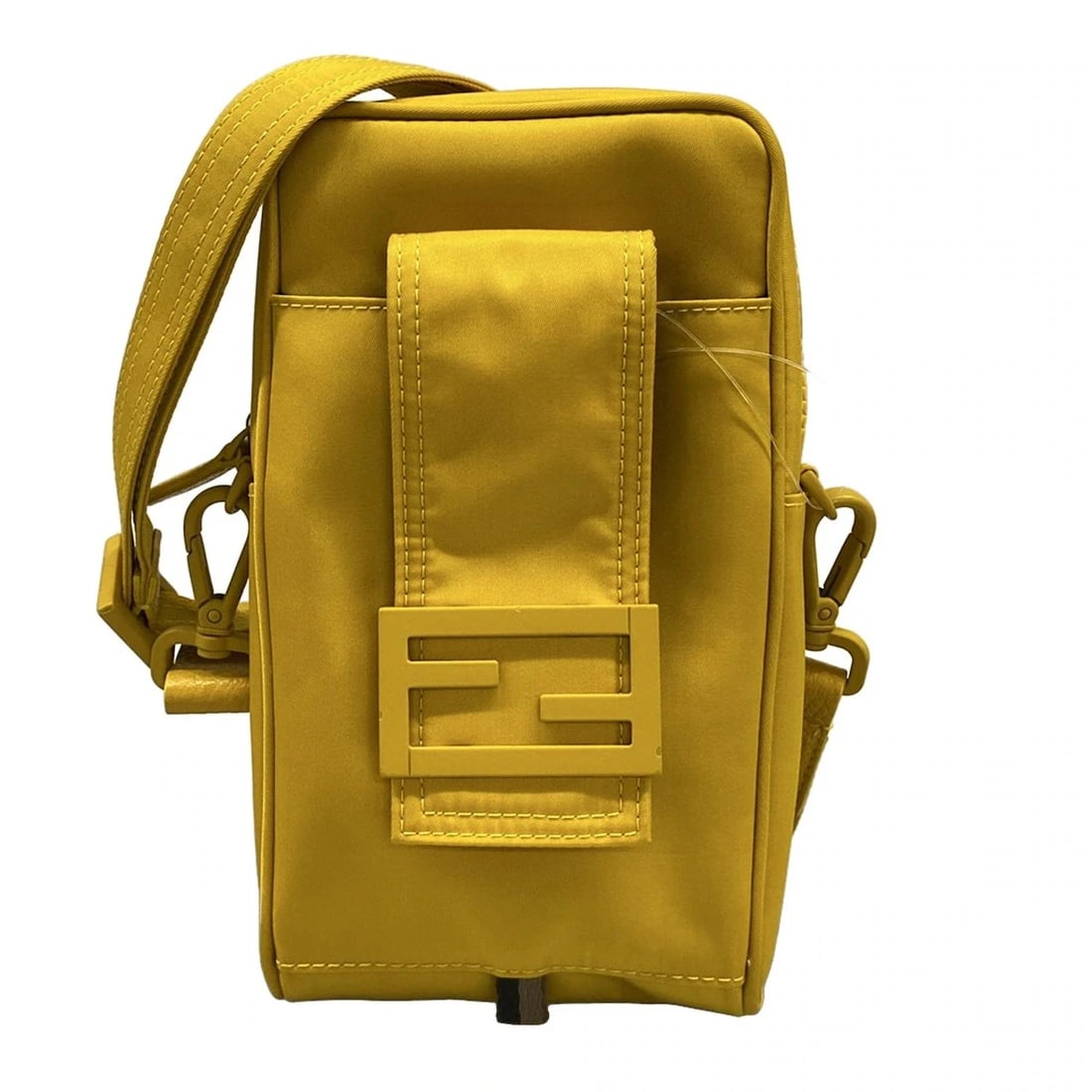 FENDI NYLON CELL PHONE POCHETTE YELLOW NYLON SHOULDER BAG: FENDI Nylon cell phone pochette Yellow Nylon Shoulder Bag Brand: FENDI Type/Style: Shoulder Bag Material: Exterior Material Nylon Color: Exterior Color Yellow Size: Height : 8.07 inch (20.5 cm) Width