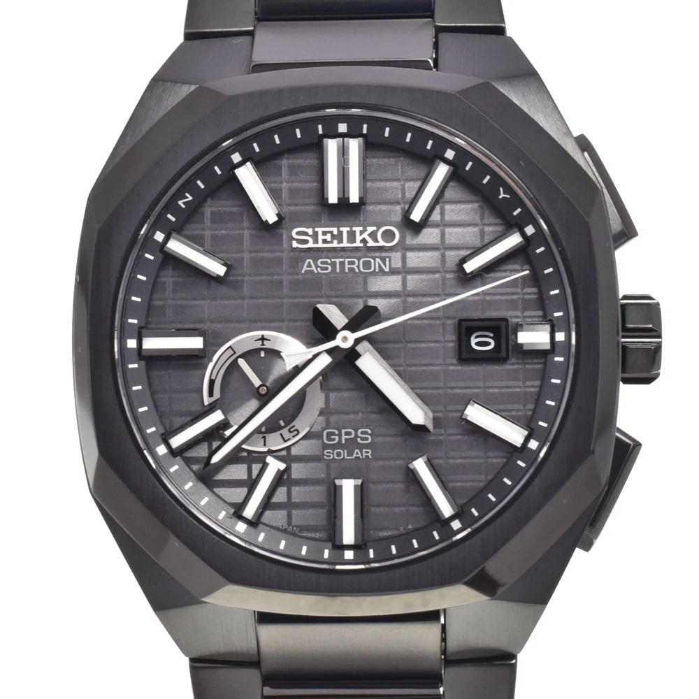 SEIKO ASTRON DIAMOND SHIELD SOLAR MEN'S WATCH: SEIKO Astron diamond shield Solar Men's Watch Brand: SEIKO Type/Style: Wristwatch Material: Band Material titanium, Case Material titanium Color: Band Color black, Dial Color black, Case Color black