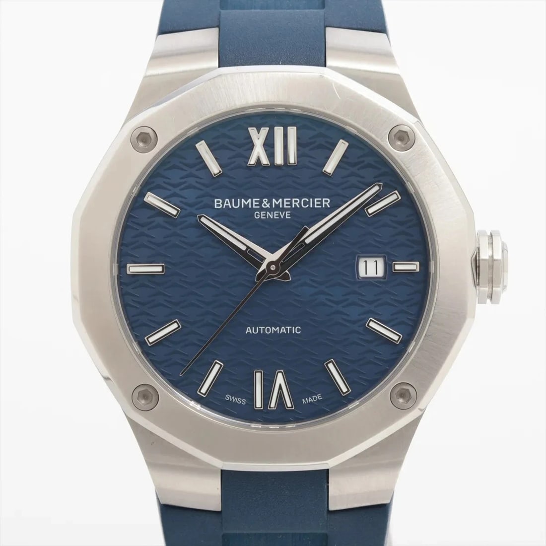 BAUME & MERCIER RIVIERA SS & RUBBER BLUE DIAL, WATCH: Baume & Mercier Riviera SS & Rubber blue dial, Watch Brand: Baume & Mercier Type/Style: Wristwatch Material: SS & Rubber Color: blue Size: Case:W1.6 x H1.6inch / W42 x H42 Circumference of Wrist:6.5in