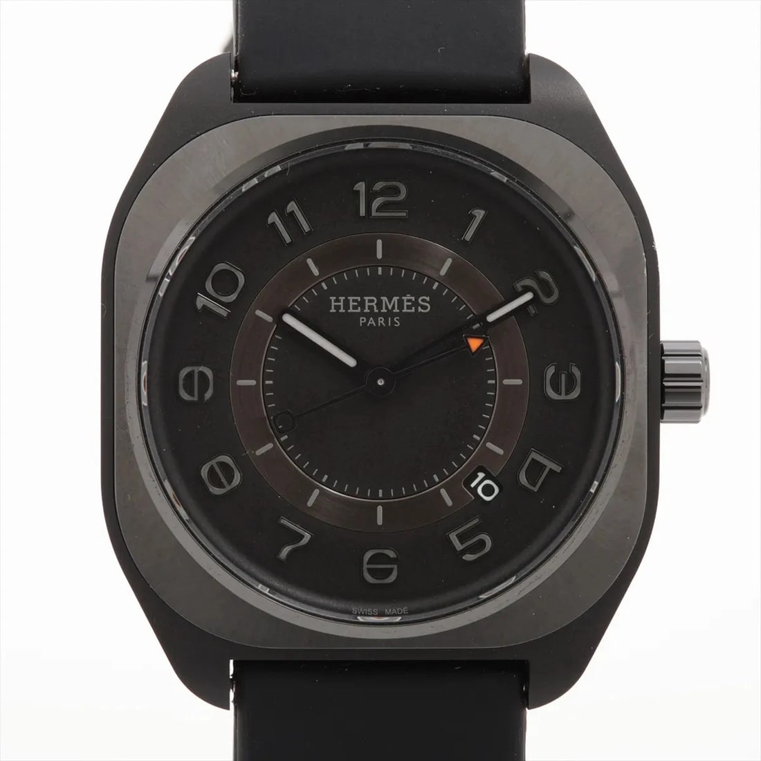 HERM?S H08 RUBBER X SS BLACK DIAL, WATCH: Hermes H08 Rubber SS black dial Watch Brand: Herm?s Type/Style: Wristwatch Material: TI x external rubber Color: black dial Size: Case:W1.2 x H1.6inch / W39 x H47 Circumference of Wrist:7.7inch / 19.5