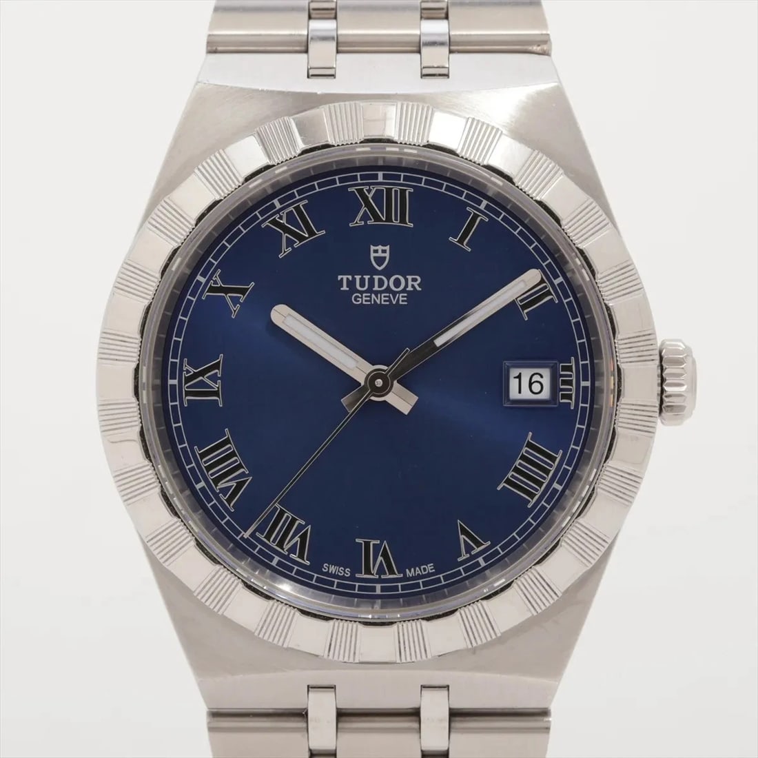 TUDOR ROYAL SS BLUE DIAL, WATCH: Tudor Royal SS blue dial, Watch Brand: Tudor Type/Style: Wristwatch Material: SS Color: blue dial Size: Case:W1.2 x H1.2inch / W38 x H38 Circumference of Wrist:6.5inch / 16.5 Accessories: None