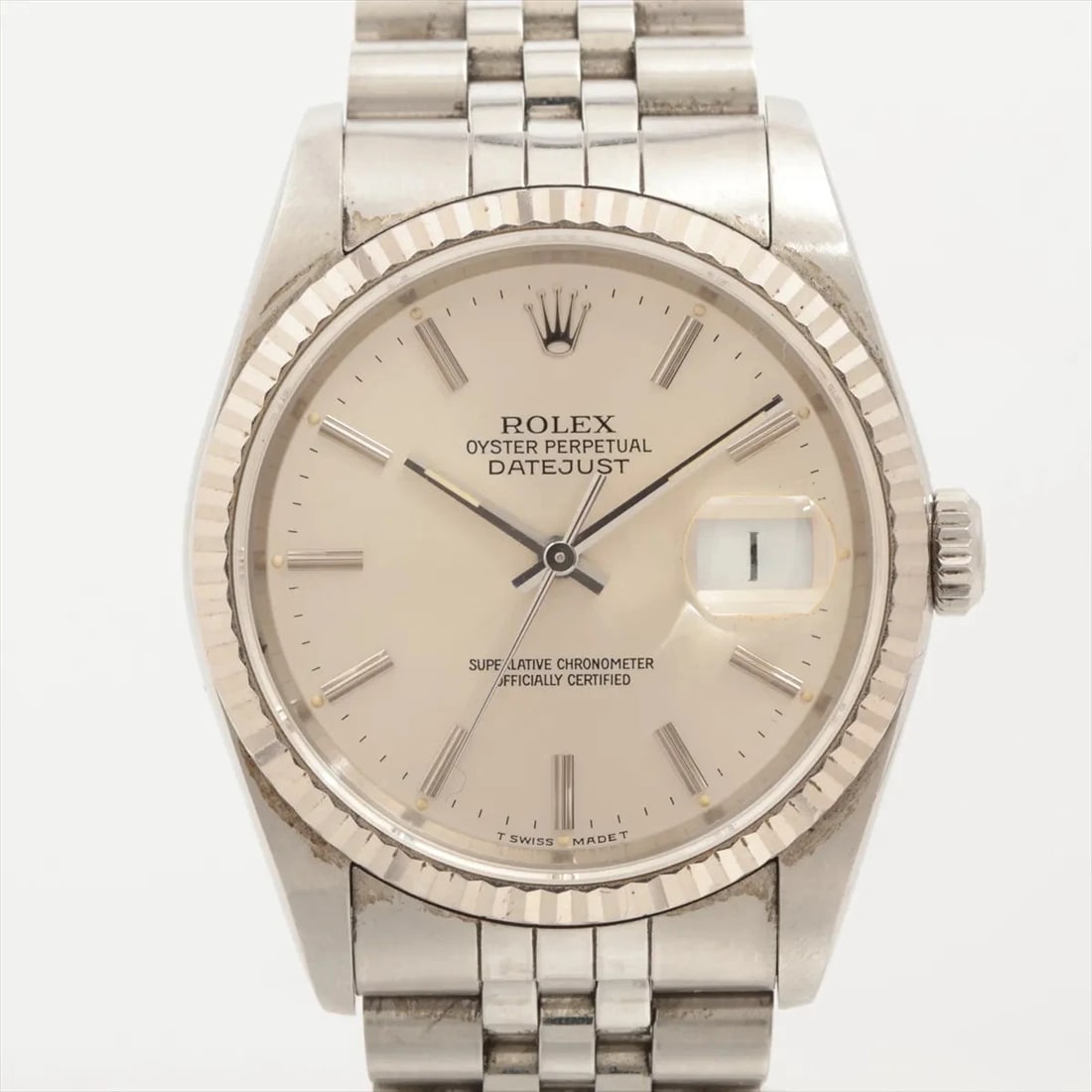 ROLEX DATEJUST SS?WG SILVER-FACE, WATCH: Rolex DATEJUST SS?WG Silver-Face, Watch Brand: Rolex Type/Style: Wristwatch Material: SS?WG Color: Silver-Face Size: Case:W1.2 x H1.2inch / W36 x H36 Circumference of Wrist:6.3inch / 16 Accessorie