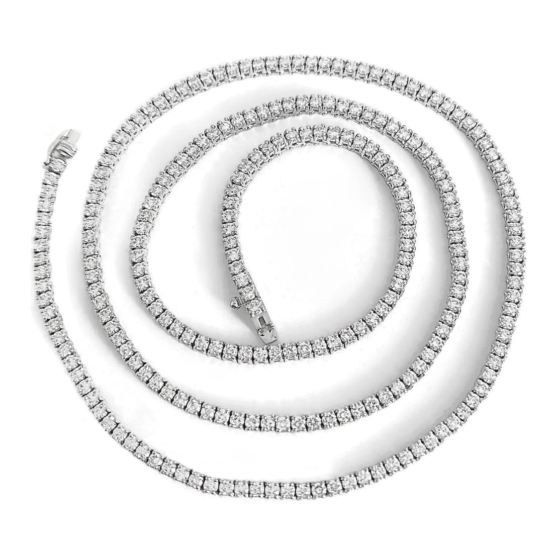 ROUND LAB-CREATED DIAMOND TENNIS NECKLACE: Round Lab-Created Diamond Tennis Necklace Brand: none Type/Style: Necklace Material: 14K White Gold, Main Stone/Creation Lab-Created Color: White Size: Length: 18 inches Width: 2.3 mm Accessories:
