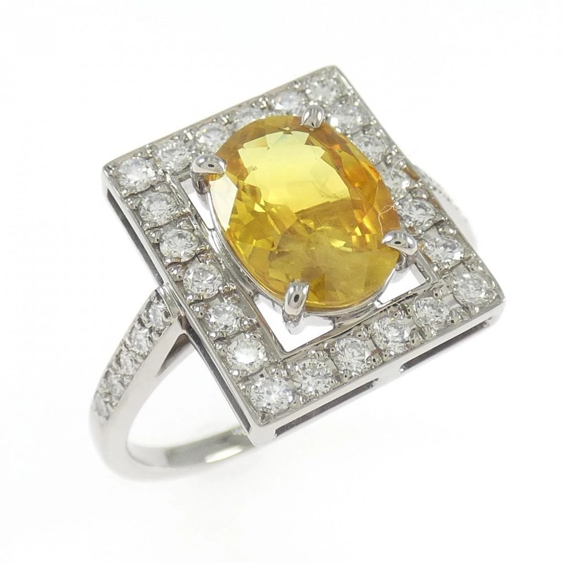 K18WG SAPPHIRE RING: K18WG Sapphire Ring Brand: Unbranded Type/Style: Sapphire Ring Material: 18k White Gold, Main Stone/Creation Sapphire Secondary Stone Diamond Color: White Gold Size: US 6 3/4 Accessories: None