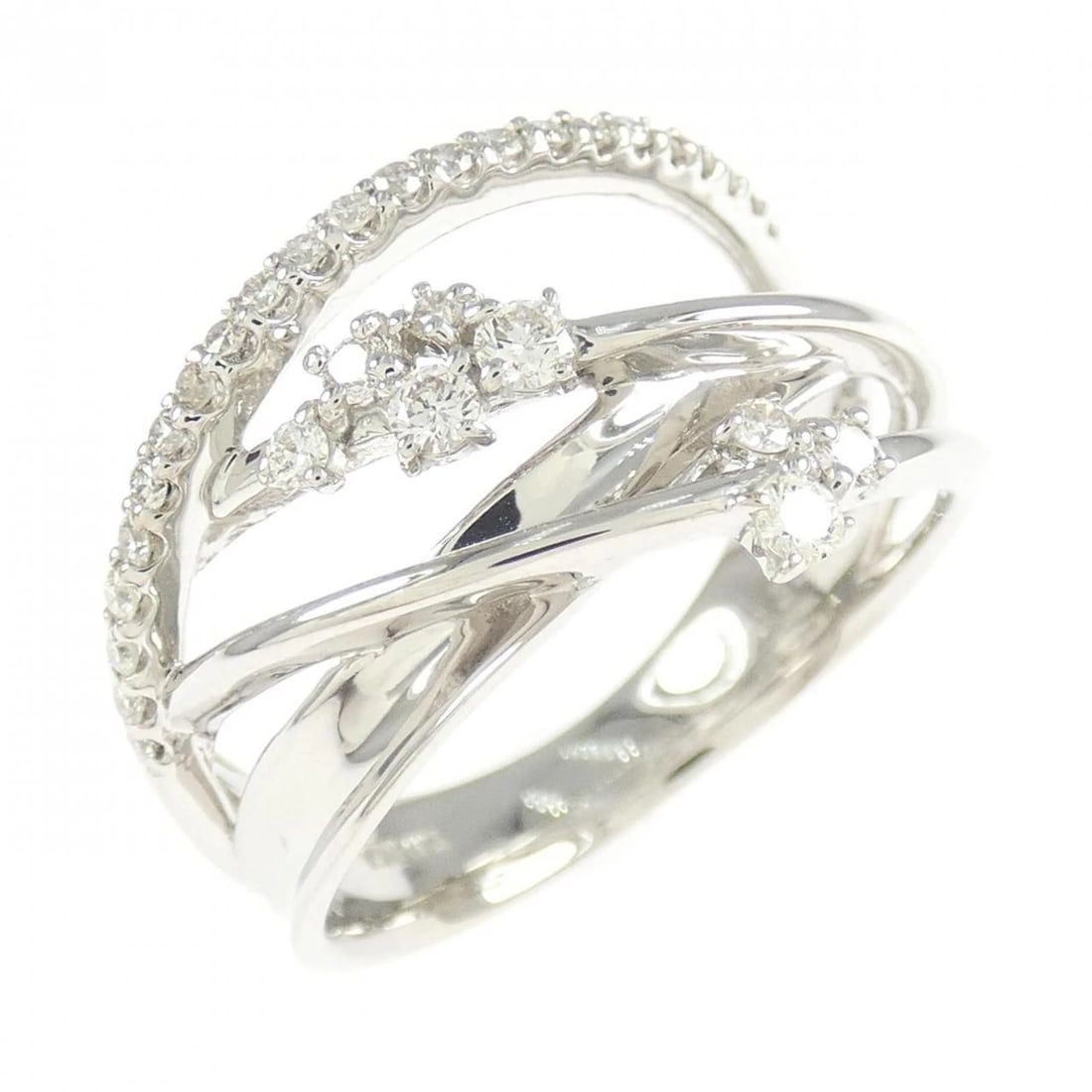 K18WG DIAMOND RING: K18WG Diamond Ring Brand: Unbranded Type/Style: Diamond Ring Material: 18k White Gold, Main Stone/Creation Natural Color: White Gold Size: US 7 Accessories: None Accessories Notice: When purchasing