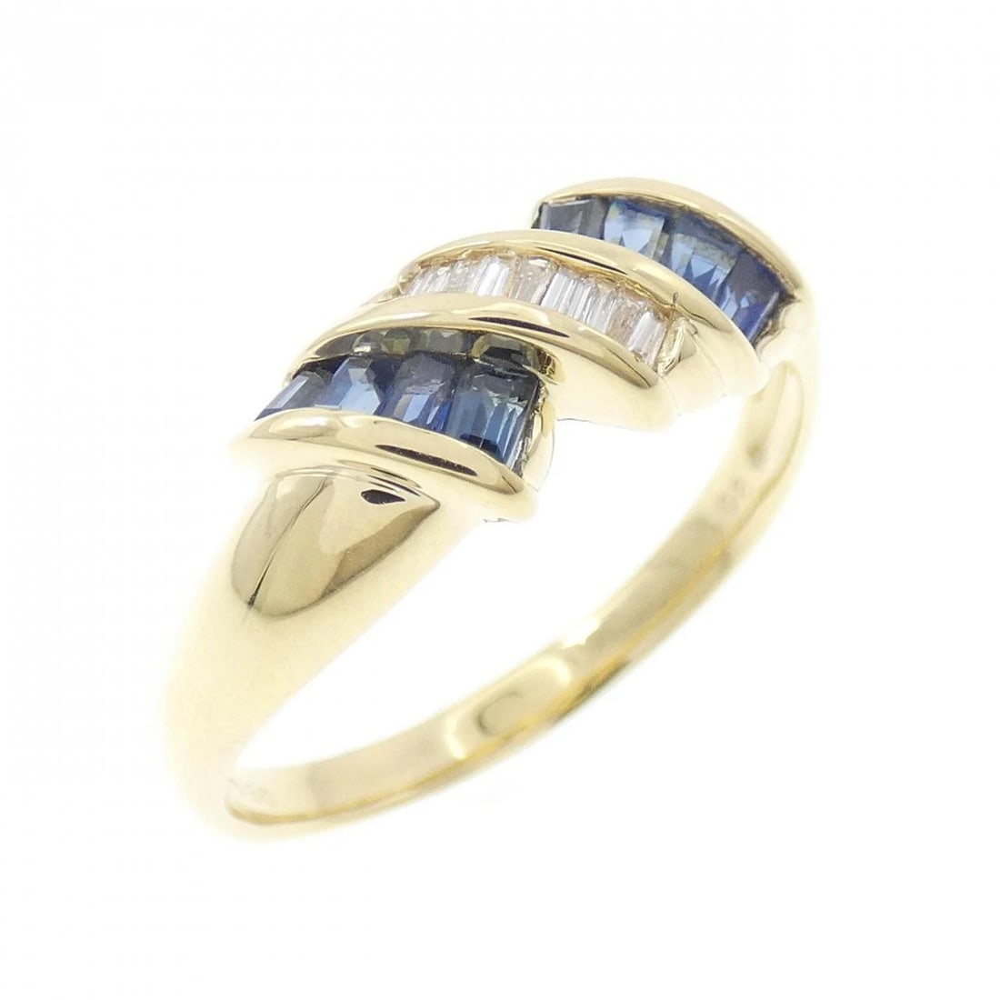 K18YG SAPPHIRE RING: K18YG Sapphire Ring Brand: Unbranded Type/Style: Sapphire Ring Material: 18K Yellow Gold, Main Stone/Creation Sapphire Secondary Stone Diamond Color: Yellow Gold Size: US 8 1/2 Accessories: None