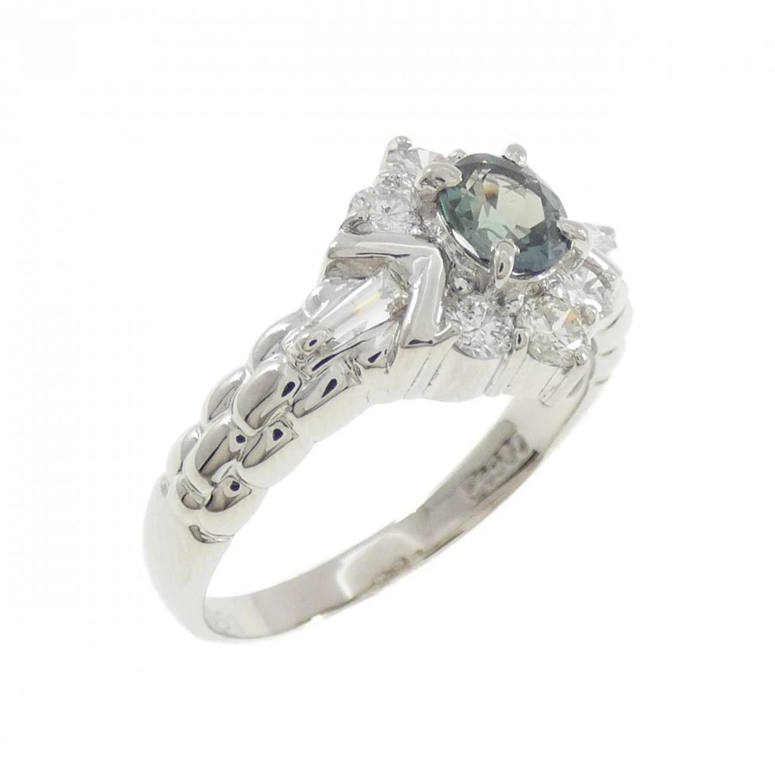 PT900 ALEXANDRITE RING: PT900 Alexandrite Ring Brand: Unbranded Type/Style: Alexandrite Ring Material: Platinum900, Main Stone/Creation Alexandrite Secondary Stone Diamond Color: Platinum Size: US 7 Accessories: None
