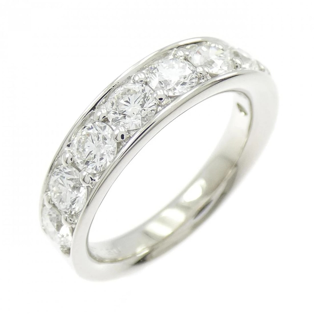 PT900 DIAMOND RING: PT900 Diamond Ring Brand: Unbranded Type/Style: Diamond Ring Material: Platinum900, Main Stone/Creation Natural Color: Platinum Size: US 6 1/4 Accessories: None Accessories Notice: When purchasing