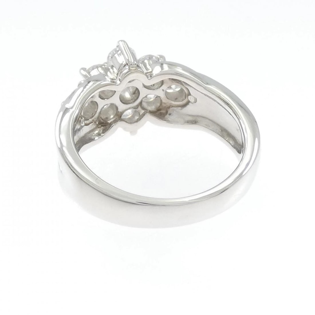 PT900 FLOWER DIAMOND RING - 3