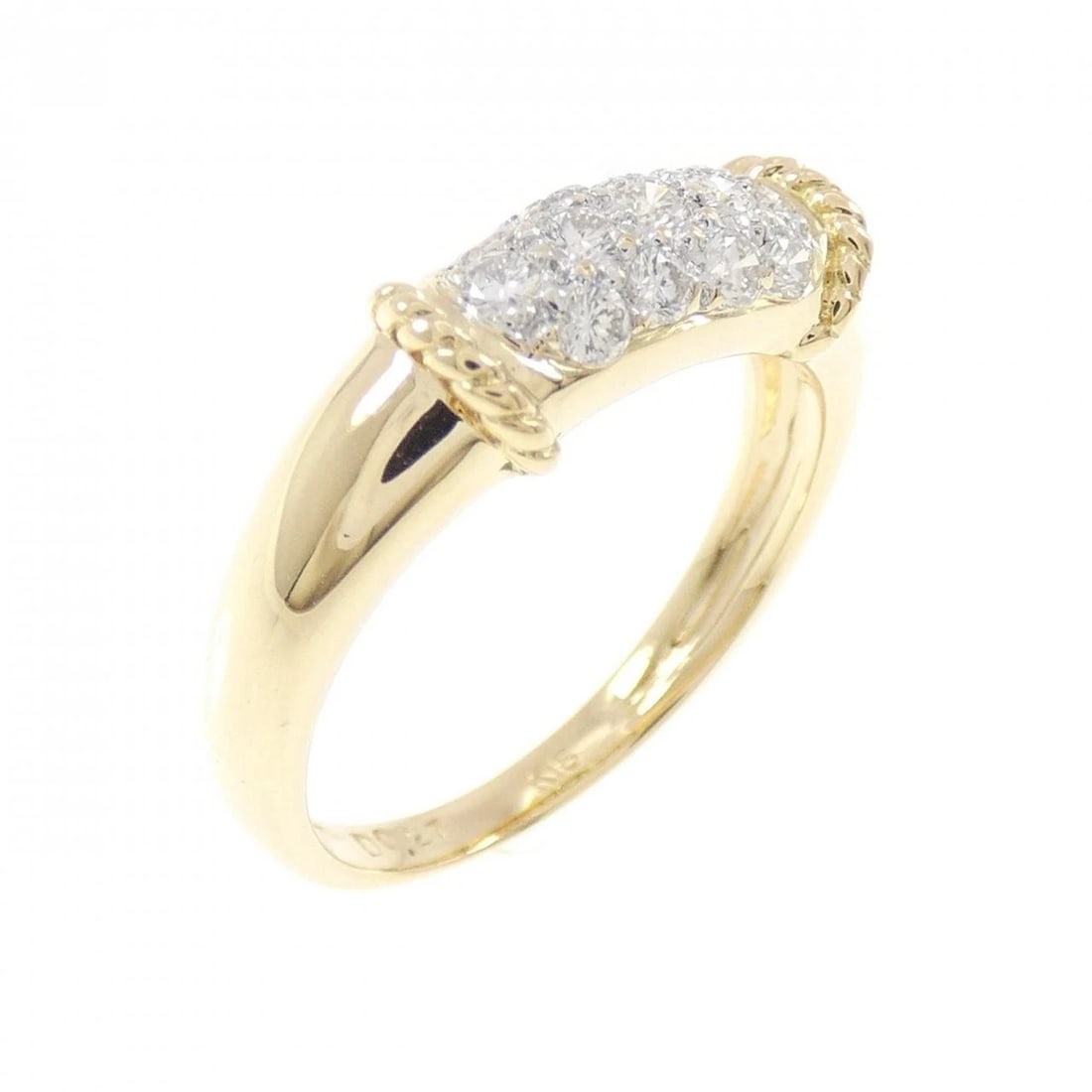 K18YG/K18WG PAVE DIAMOND RING: K18YG/K18WG Pave Diamond Ring Brand: Unbranded Type/Style: Diamond Ring Material: 18K Yellow Gold18k White Gold, Main Stone/Creation Natural Color: Yellow Gold White Gold Size: US 5 Accessories: None