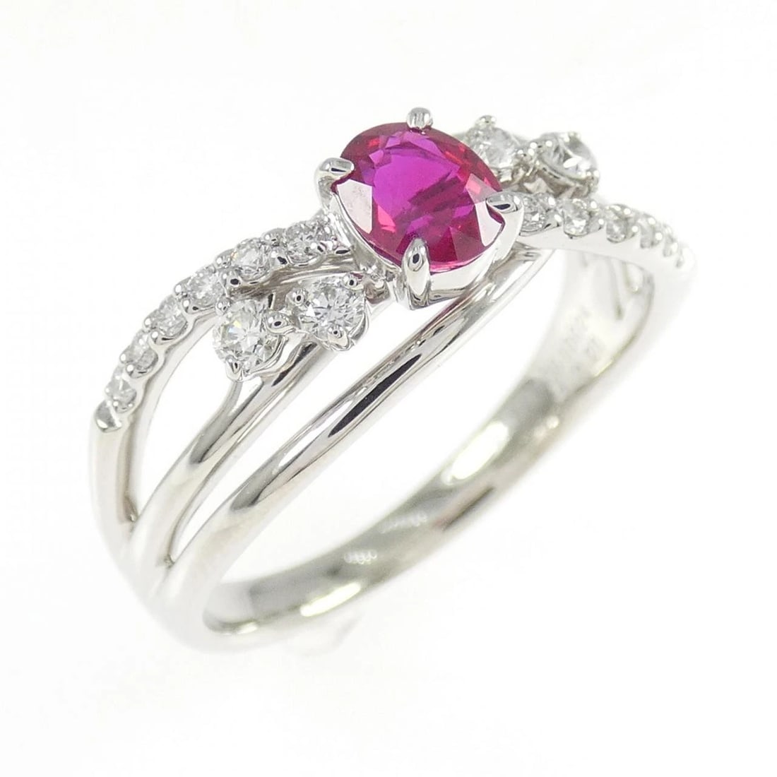 PT900 RUBY RING: PT900 Ruby Ring Brand: Unbranded Type/Style: Ruby Ring Material: Platinum900, Main Stone/Creation RubySecondary Stone Diamond Color: Platinum Size: US 6 1/2 Accessories: None Accessories Notice: When
