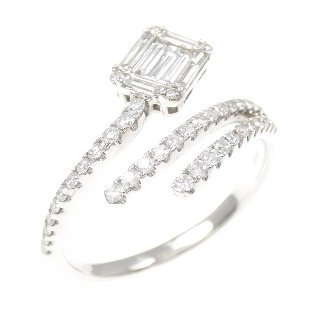K18WG DIAMOND RING: K18WG Diamond Ring Brand: Unbranded Type/Style: Diamond Ring Material: 18k White Gold, Main Stone/Creation Natural Color: White Gold Size: US 8 1/2 Accessories: None Accessories Notice: When