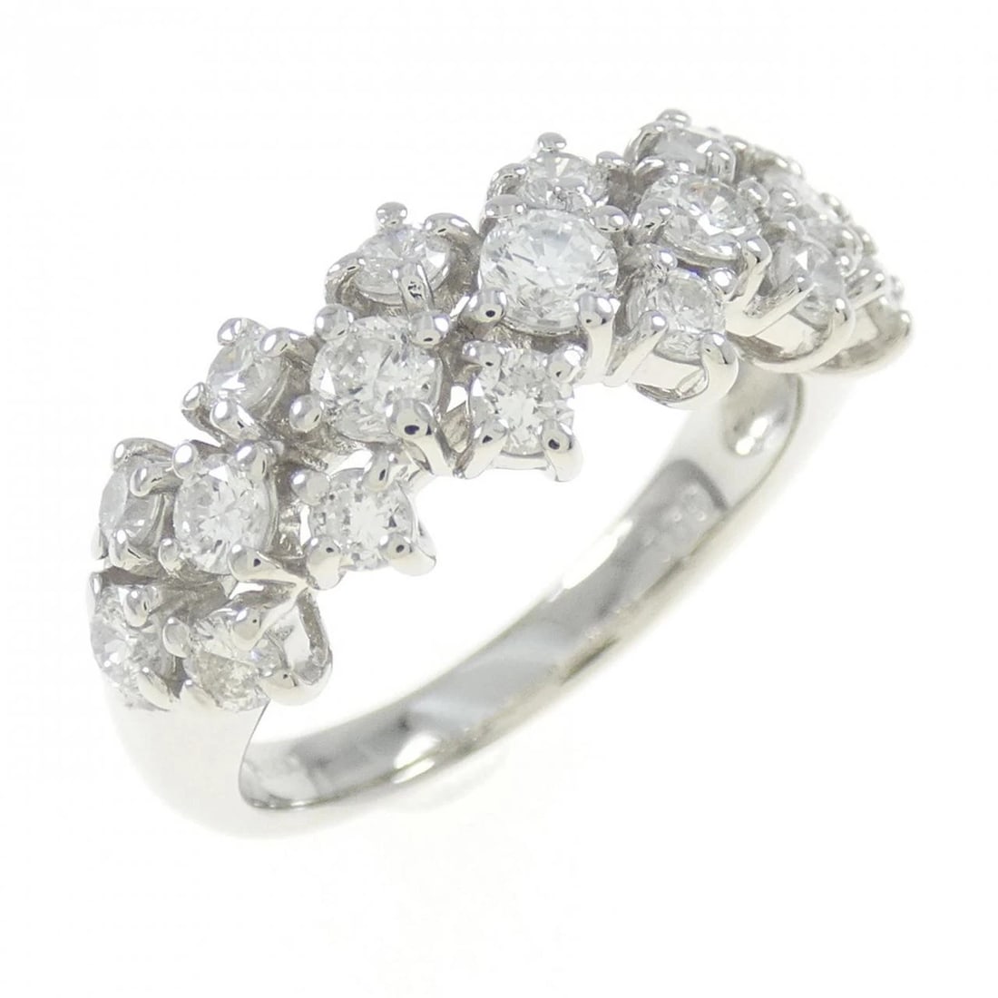 PT DIAMOND RING: PT Diamond Ring Brand: Unbranded Type/Style: Diamond Ring Material: Platinum, Main Stone/Creation Natural Color: Platinum Size: US 6 1/4 Accessories: None Accessories Notice: When purchasing
