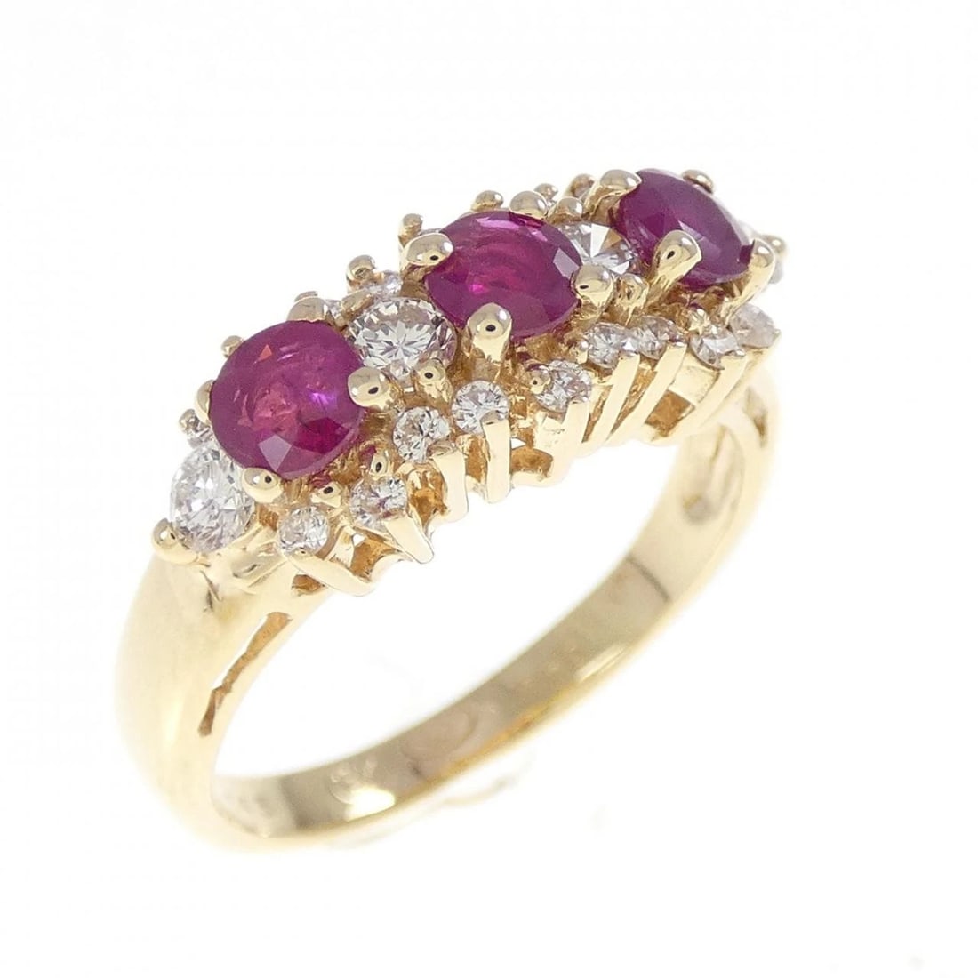 18K YELLOW GOLD RUBY RING: 18K Yellow Gold Ruby Ring Brand: Unbranded Type/Style: Ruby Ring Material: 18K Yellow Gold, Main Stone/Creation RubySecondary Stone Diamond Color: Yellow Gold Size: US 6 1/4 Accessories: None