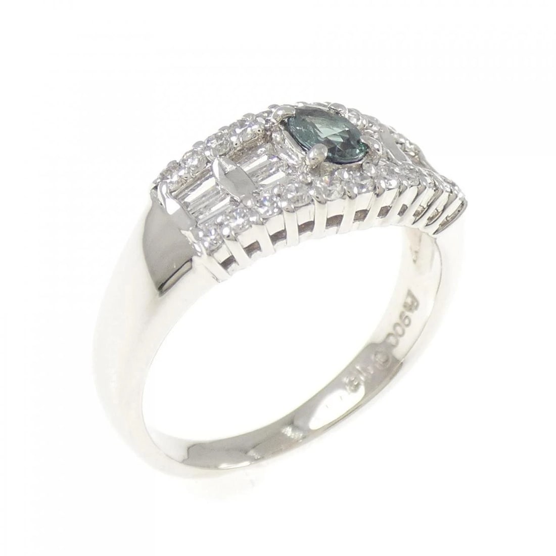 PT900 ALEXANDRITE RING (1 of 3)