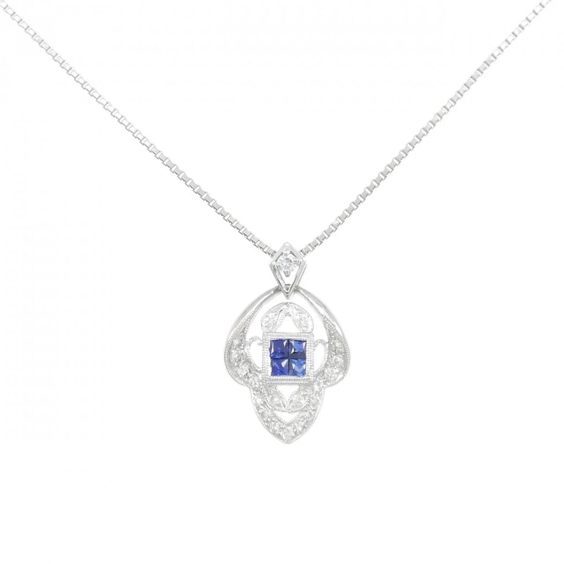 PT900/PT850 SAPPHIRE NECKLACE: PT900/PT850 Sapphire Necklace Brand: Unbranded Type/Style: Sapphire Necklace Material: Platinum900/Platinum850, Main Stone/Creation Sapphire Secondary Stone Diamond Color: Platinum Size: Actual Size