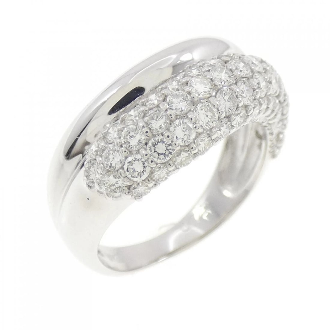 K18WG PAVE DIAMOND RING: K18WG Pave Diamond Ring Brand: Unbranded Type/Style: Diamond ring Material: 18k White Gold, Main Stone/Creation Natural Color: White Gold Size: US 3.5 Accessories: None Accessories Notice: When