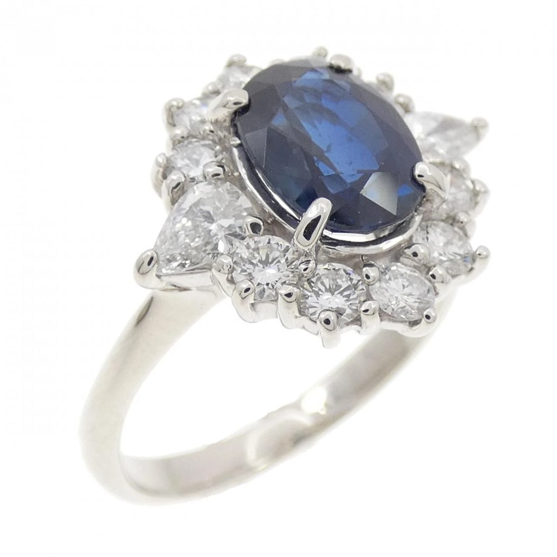 PT900 SAPPHIRE RING: PT900 Sapphire Ring Brand: Unbranded Type/Style: Sapphire Ring Material: Platinum900, Main Stone/Creation Sapphire Secondary Stone Diamond Color: Platinum Size: US 6 1/4 Accessories: None Accessories