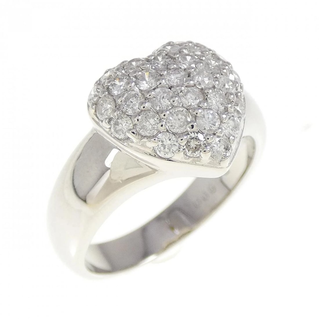 PT900 HEART PAVE DIAMOND RING: PT900 Heart Pave Diamond Ring Brand: Unbranded Type/Style: Diamond Ring Material: Platinum900, Main Stone/Creation Natural Color: Platinum Size: US 6 1/4 Accessories: None Accessories Notice: When