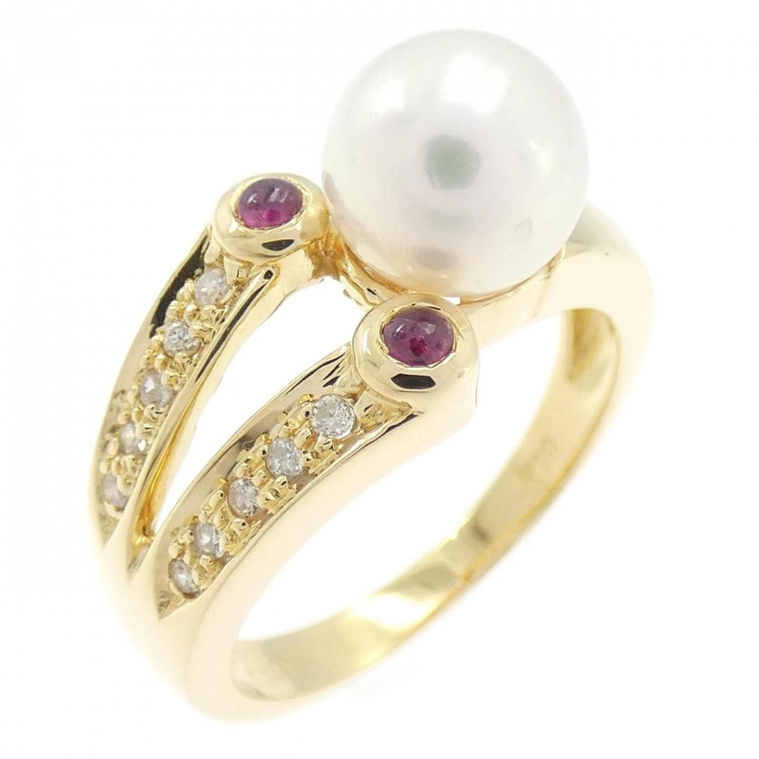 18K YELLOW GOLD AKOYA PEARL RING: 18K Yellow Gold Akoya Pearl Ring Brand: Unbranded Type/Style: akoya pearl ring Material: 18K Yellow Gold, Main Stone/Creation Akoya Pearl Secondary Stone Ruby/Diamond Color: White Gold Size: US 5 3/4 