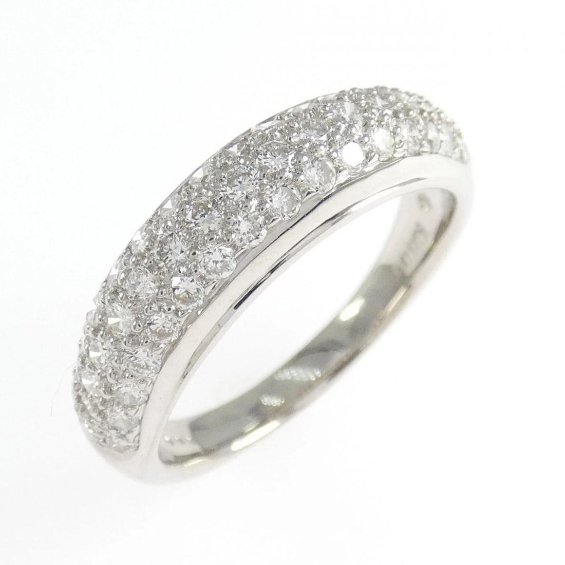 K18WG DIAMOND RING (1 of 3)