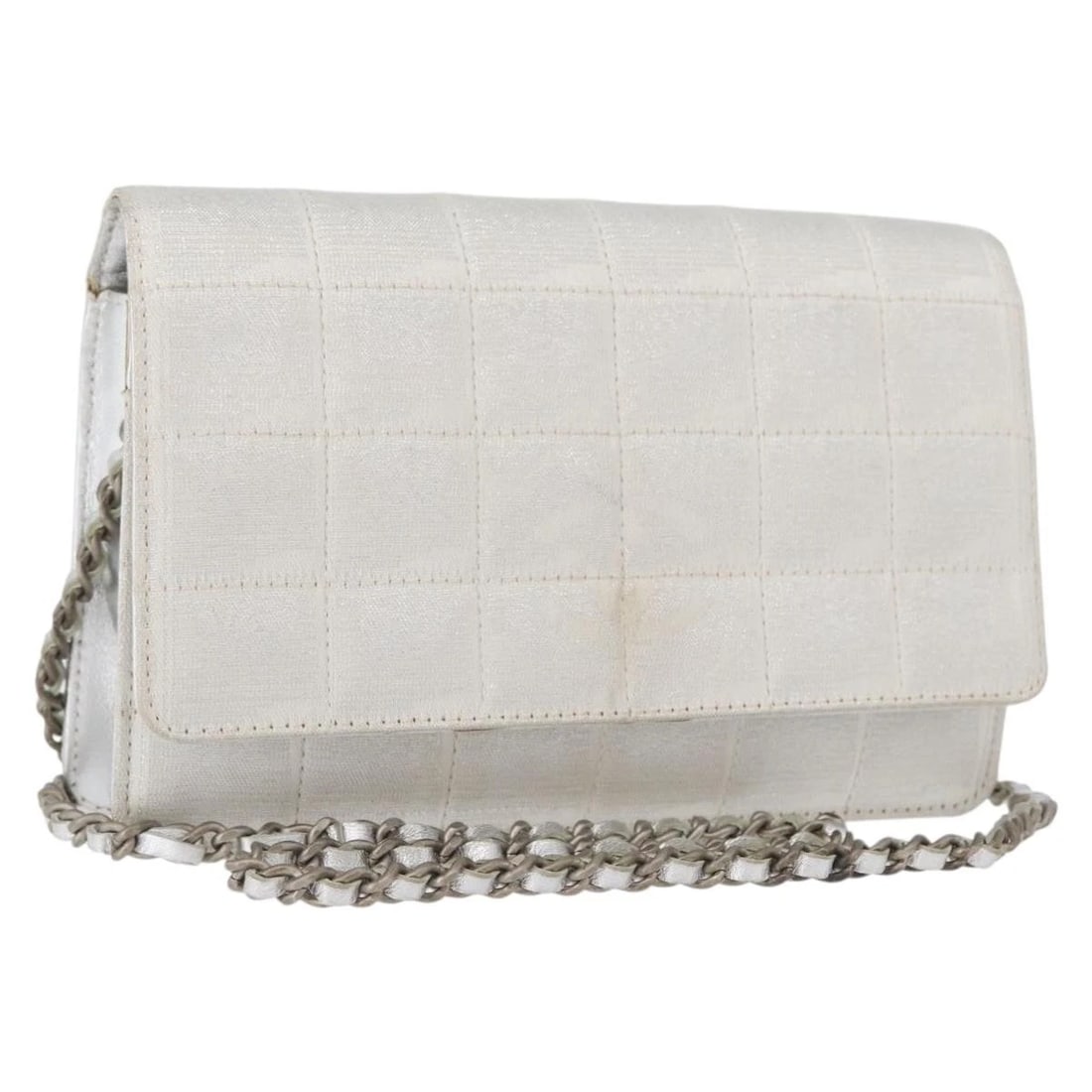 CHANEL CHOCO BAR CHAIN SHOULDER BAG: CHANEL Choco Bar Chain Shoulder Bag Brand: CHANEL Type/Style: Shoulder Bag Material: Nylon Color: Silver Size: W7.5 x H5.1 x D1.6inch(Approx) Accessories: None Accessories Notice: When pur
