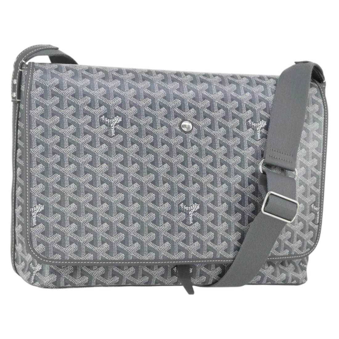 GOYARD HERRINGBONE CAPECIAN MM BAG PVC LEATHER: GOYARD Herringbone Capecian MM Bag PVC Leather Brand: GOYARD Type/Style: Shoulder Bag Material: PVC Leather Color: Gray/Silver Size: W13.4 x H9.4 x D5.1inch(Approx) Accessories: None Acces