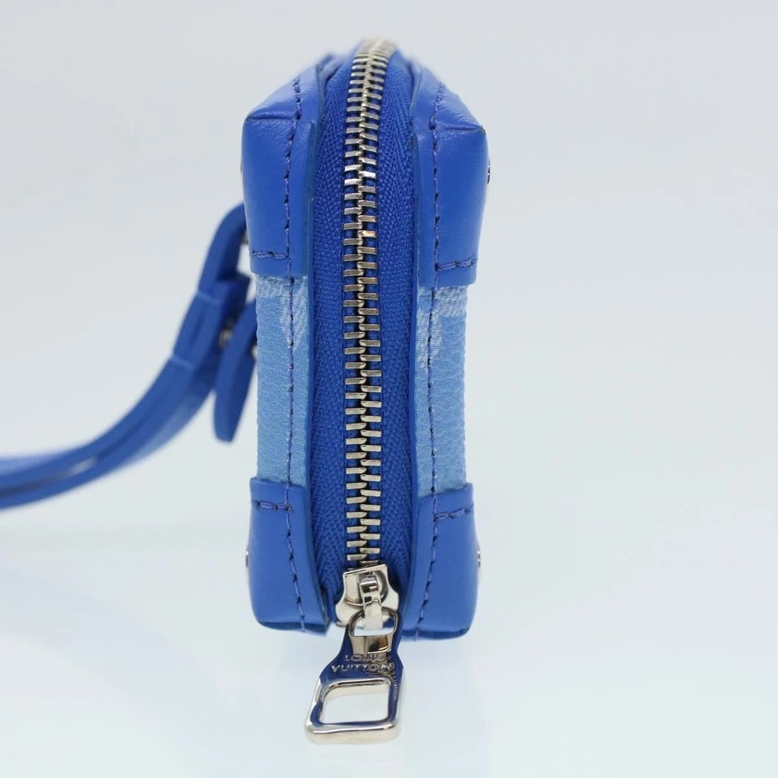 LOUIS VUITTON MONOGRAM CLOUDS SOFT TRUNK POUCH - 4