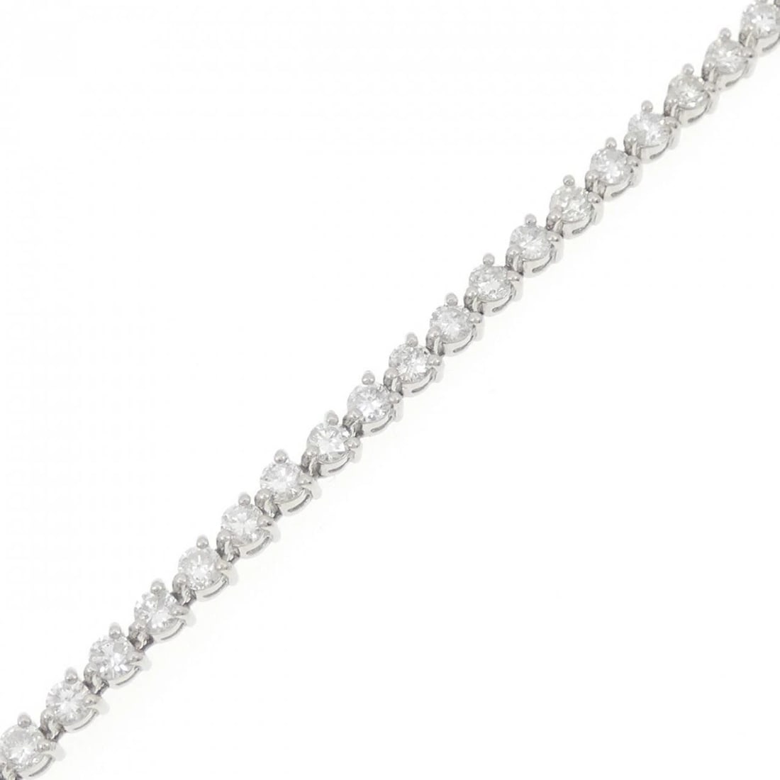 PT850 DIAMOND BRACELET: PT850 Diamond Bracelet Brand: Unbranded Type/Style: Diamond Braclet Material: PT850, Main Stone/Creation Natural Color: Platinum Size: Actual Size Max width approx: 3.0mm Size 17cm Accessories: None