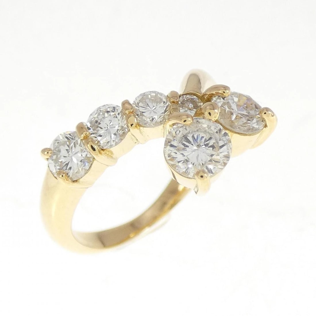 K18YG DIAMOND RING: K18YG Diamond Ring Brand: Unbranded Type/Style: Diamond Ring Material: 18K Yellow Gold, Main Stone/Creation Natural Color: Yellow Gold Size: US 4 Accessories: None Accessories Notice: When