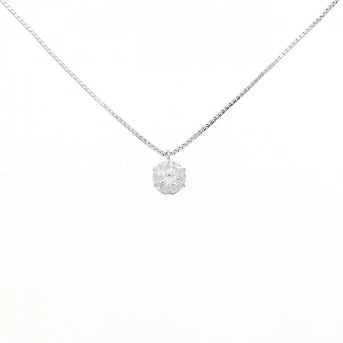 PT900/PT850 SOLITAIRE DIAMOND NECKLACE: PT900/PT850 Solitaire Diamond Necklace Brand: Unbranded Type/Style: Diamond Necklace Material: PT900/PT850, Main Stone/Creation Natural Color: Platinum Size: Actual Size Pendant length approx. x
