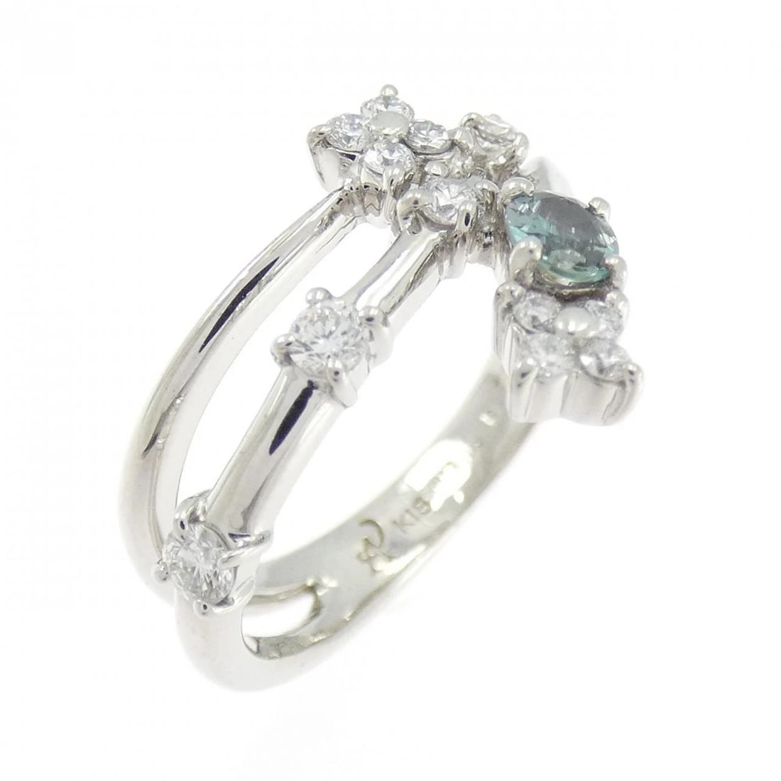 K18WG FLOWER ALEXANDRITE RING: K18WG Flower Alexandrite Ring Brand: Unbranded Type/Style: Alexandrite Ring Material: 18k White Gold, Main Stone/Creation Alexandrite Secondary Stone Diamond Color: White Gold Size: US 3 3/4 Acces