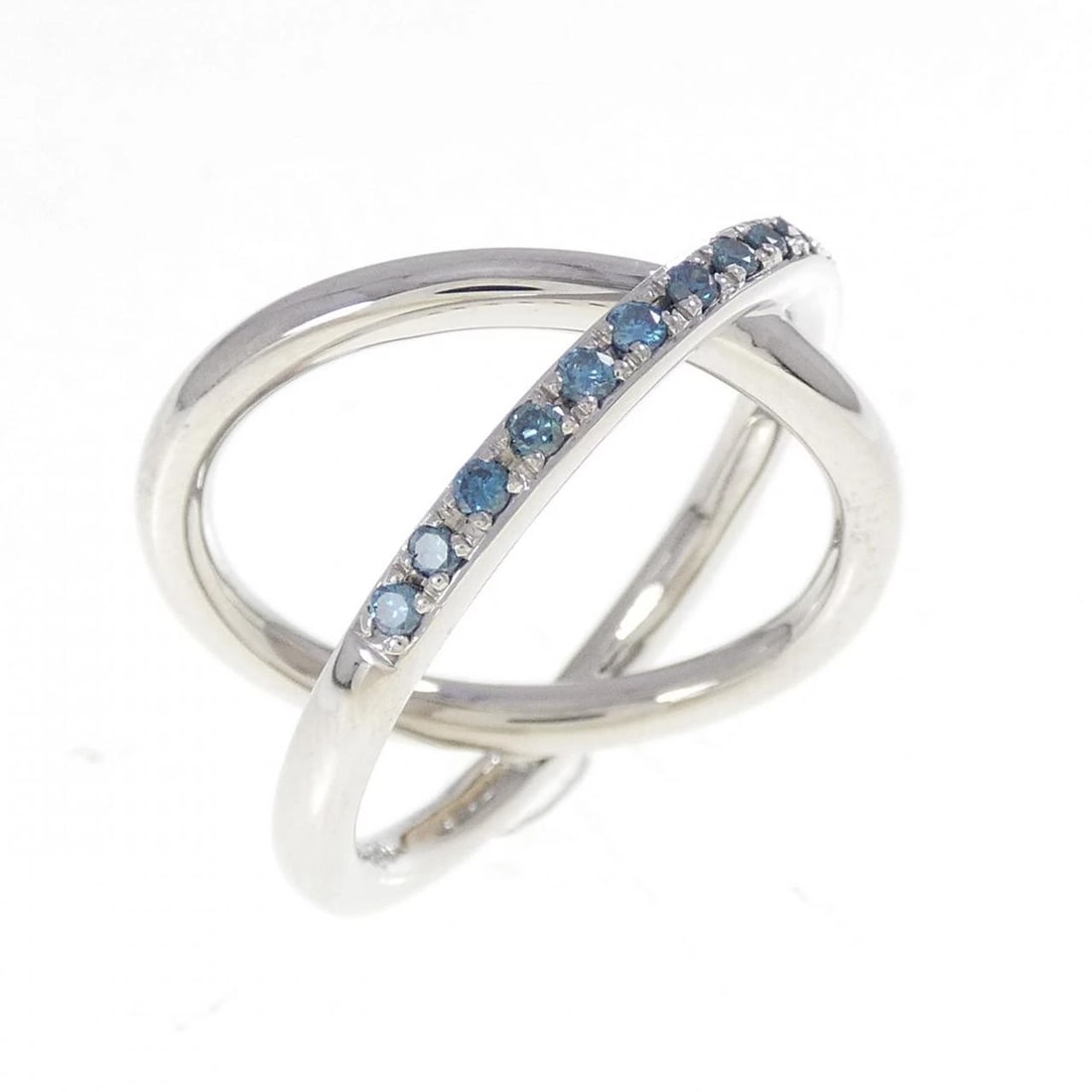 PT900 DIAMOND RING: PT900 Diamond Ring Brand: Unbranded Type/Style: Diamond ring Material: Platinum900, Main Stone/Creation Natural Color: Platinum Size: US 5 1/4 Accessories: None Accessories Notice: When purchasing