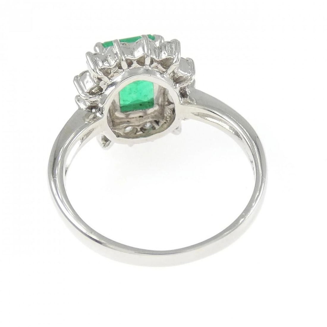 PT900 EMERALD RING - 3