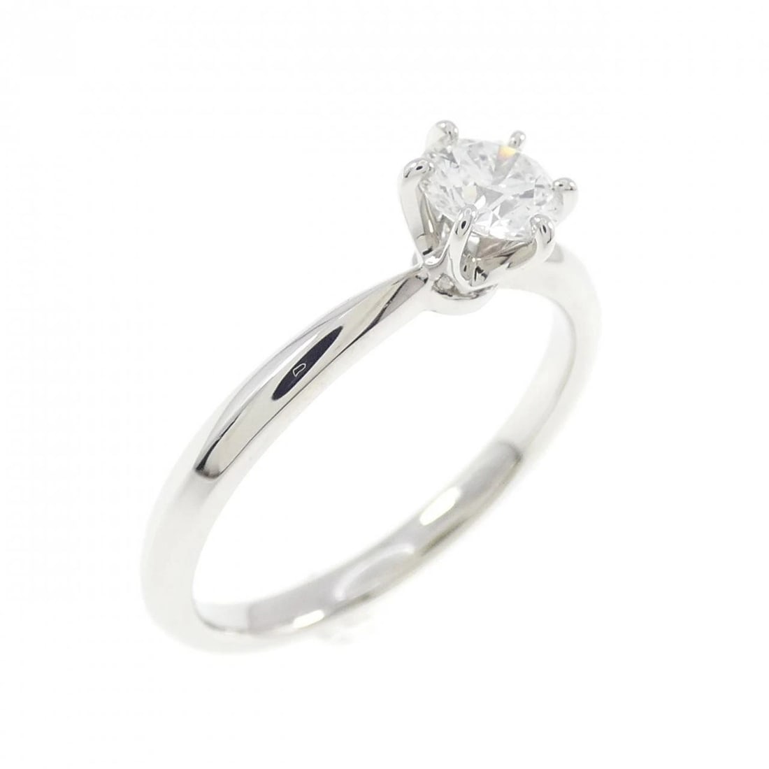 PT950 DIAMOND RING: PT950 Diamond Ring Brand: Unbranded Type/Style: Diamond Ring Material: Platinum950, Main Stone/Creation Natural Color: Platinum Size: US 5 Accessories: None Accessories Notice: When purchasing