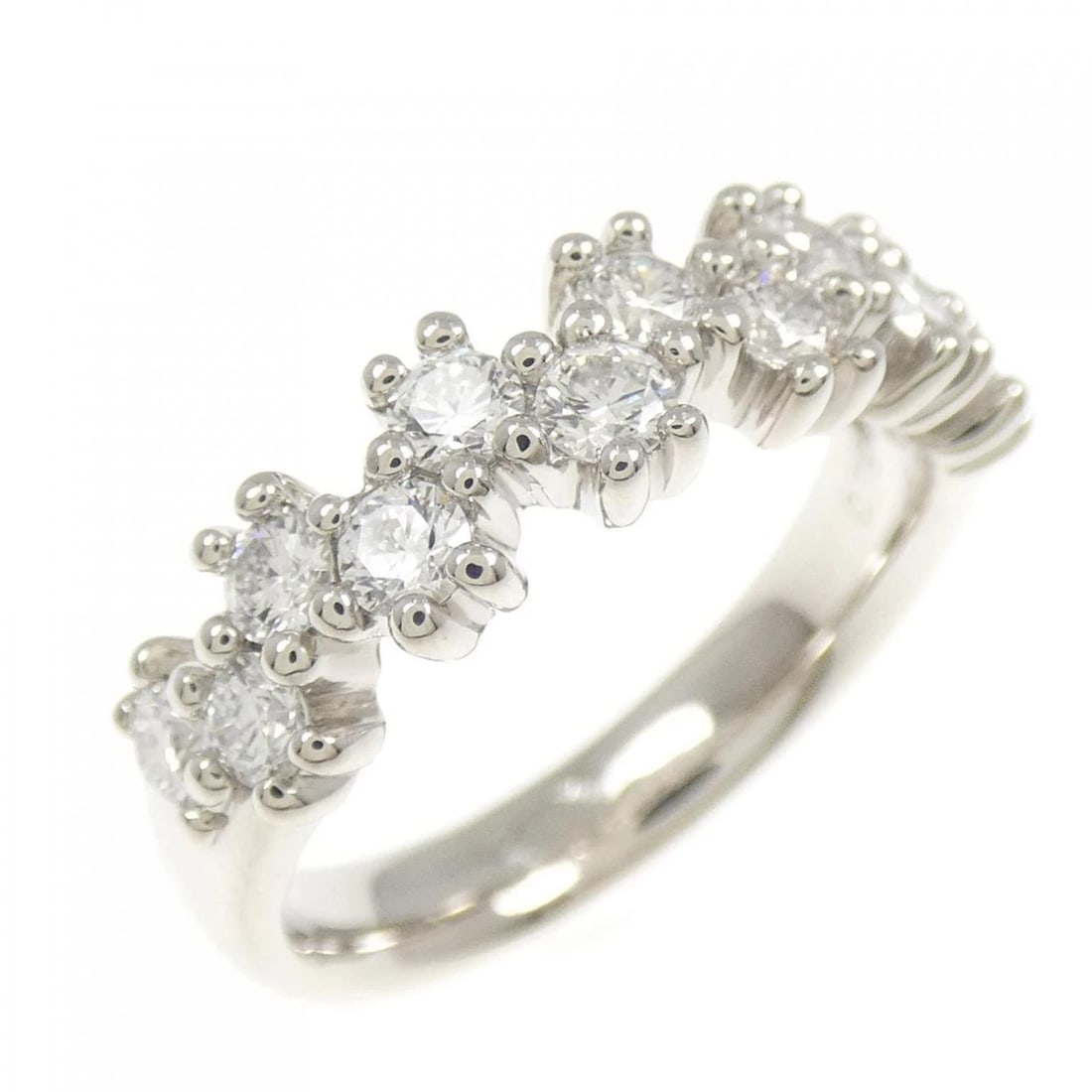 PT900 DIAMOND RING: PT900 Diamond Ring Brand: Unbranded Type/Style: Diamond Ring Material: Platinum900, Main Stone/Creation Natural Color: Platinum Size: US 5 1/2 Accessories: None Accessories Notice: When pu