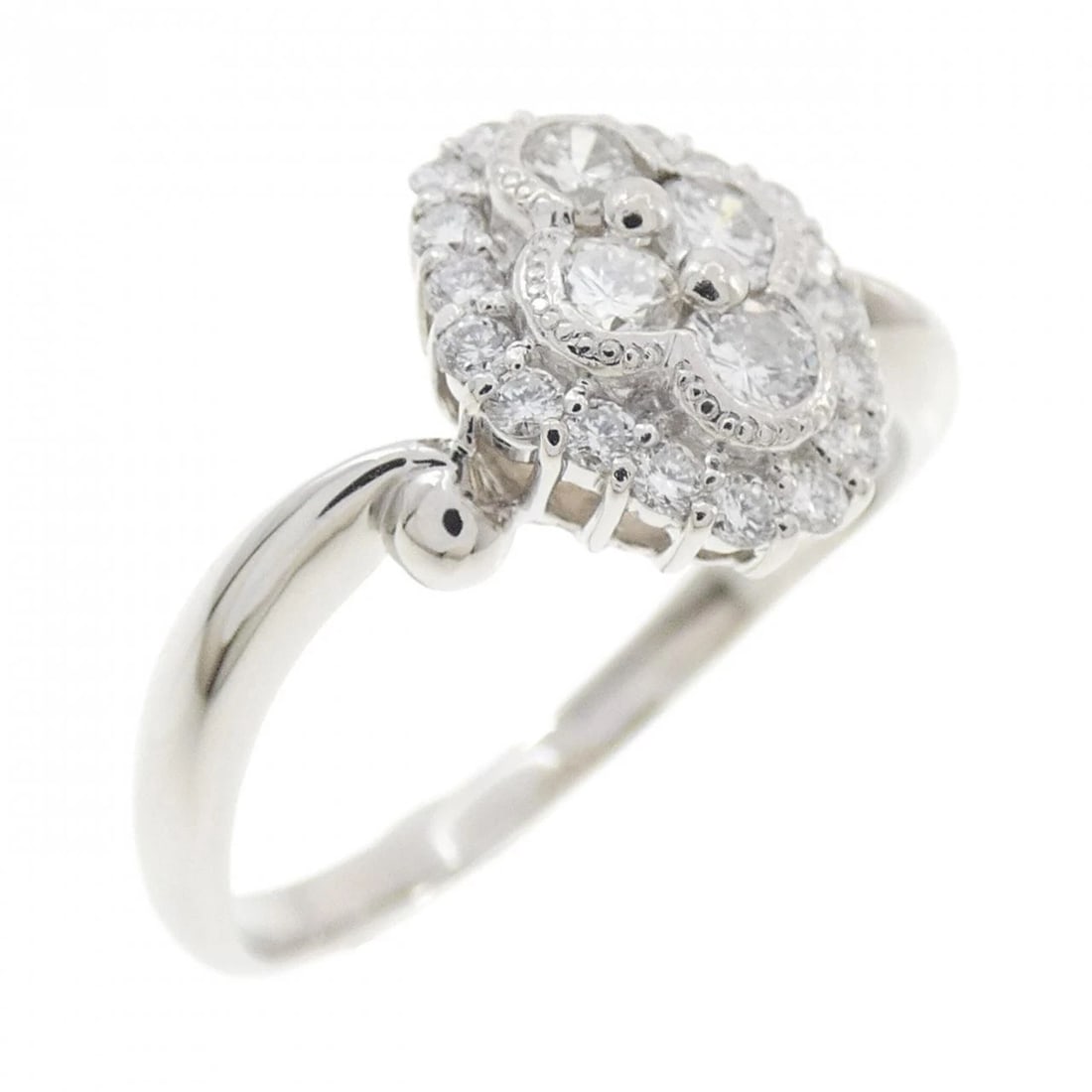PT900 DIAMOND RING: PT900 Diamond Ring Brand: Unbranded Type/Style: Diamond Ring Material: Platinum900, Main Stone/Creation Natural Color: Platinum Size: US 6 1/4 Accessories: None Accessories Notice: When purchasing
