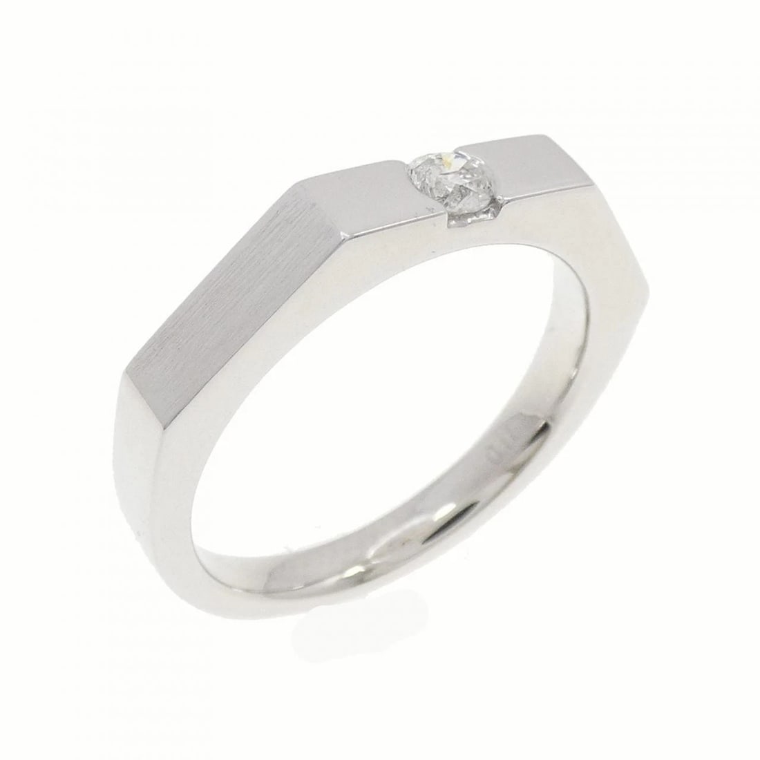 K18WG DIAMOND RING: K18WG Diamond Ring Brand: Unbranded Type/Style: Diamond ring Material: 18k White Gold, Main Stone/Creation Natural Color: White Gold Size: US 5 3/4 Accessories: None Accessories Notice: When