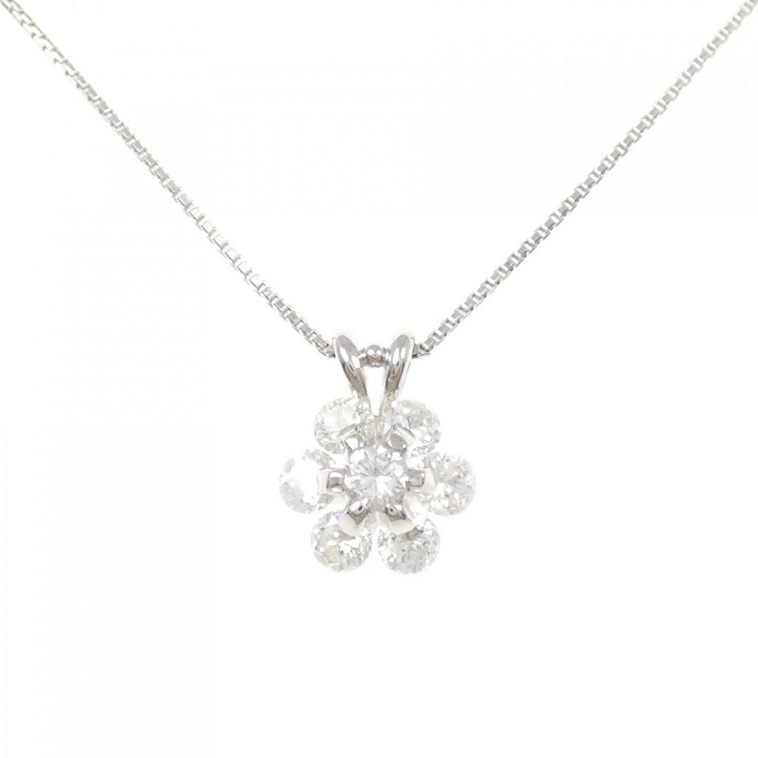 PT900/PT850 FLOWER DIAMOND NECKLACE: PT900/PT850 Flower Diamond Necklace Brand: Unbranded Type/Style: Diamond Necklace Material: PT900/PT850, Main Stone/Creation Natural Color: Platinum Size: Actual Size Pendant length approx. x width