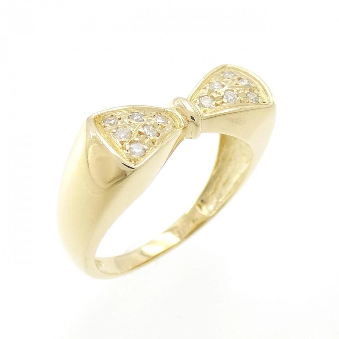 K18YG RIBBON DIAMOND RING: K18YG Ribbon Diamond Ring Brand: Unbranded Type/Style: Diamond Ring Material: 18K Yellow Gold, Main Stone/Creation Natural Color: Yellow Gold Size: US 6 1/4 Accessories: None Accessories Notice: When