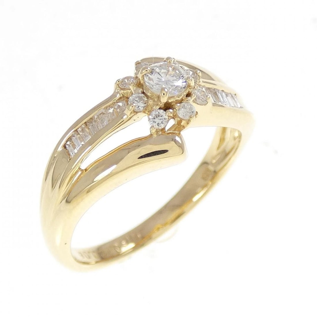 K18YG DIAMOND RING: K18YG Diamond Ring Brand: Unbranded Type/Style: Diamond Ring Material: 18K Yellow Gold, Main Stone/Creation Natural Color: Yellow Gold Size: US 6 1/4 Accessories: None Accessories Notice: When